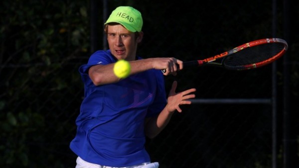 Person playing Tennis