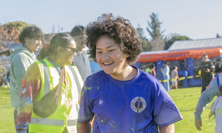 Tamariki at a colour run