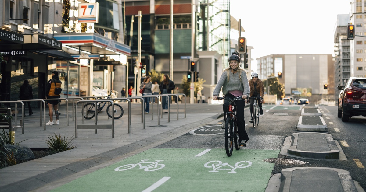 Cyclists Using Te Hā Noa Cycleway On Victoria Street, Auckland CBD Credit Jay Farnworth (1)